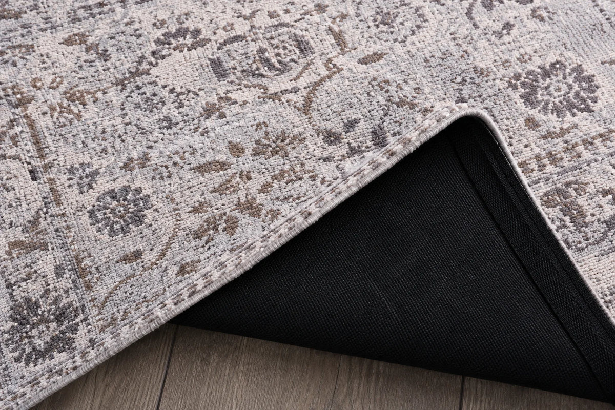 Traditional Vintage Floral Rug - Natural Beige & Ivory Distressed Design